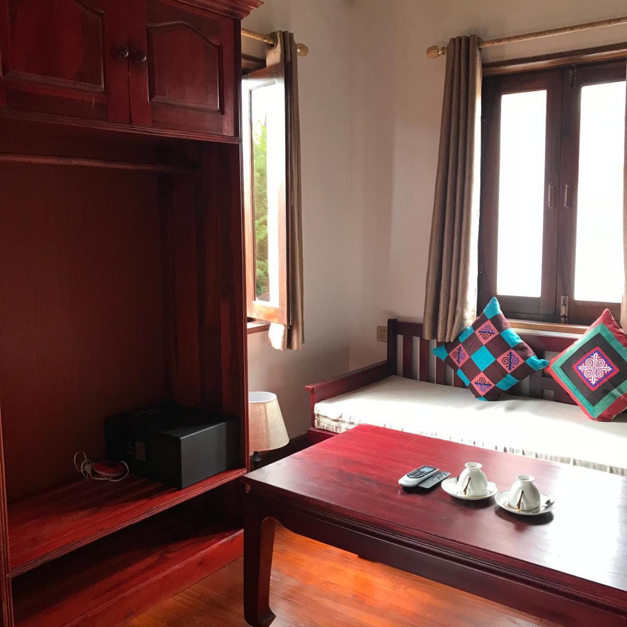 Wisdom Mystery Hotel Luang Prabang Luaran gambar