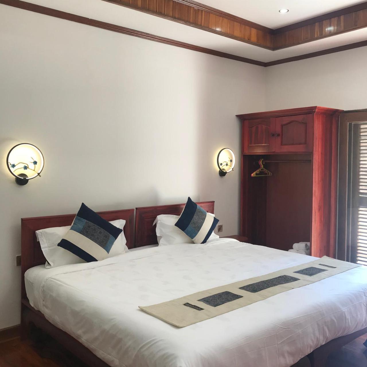 Wisdom Mystery Hotel Luang Prabang Luaran gambar