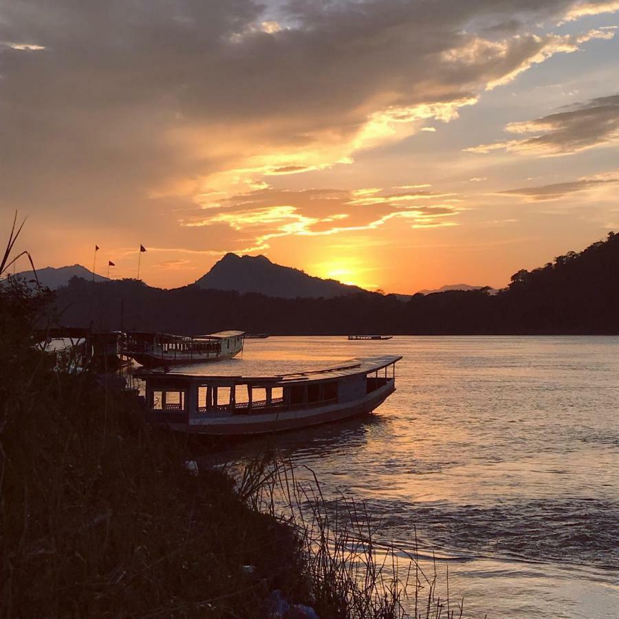 Wisdom Mystery Hotel Luang Prabang Luaran gambar